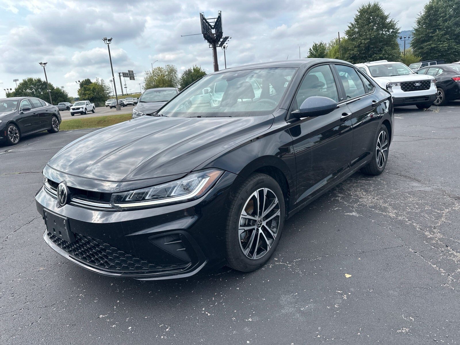 2025 VOLKSWAGEN Jetta