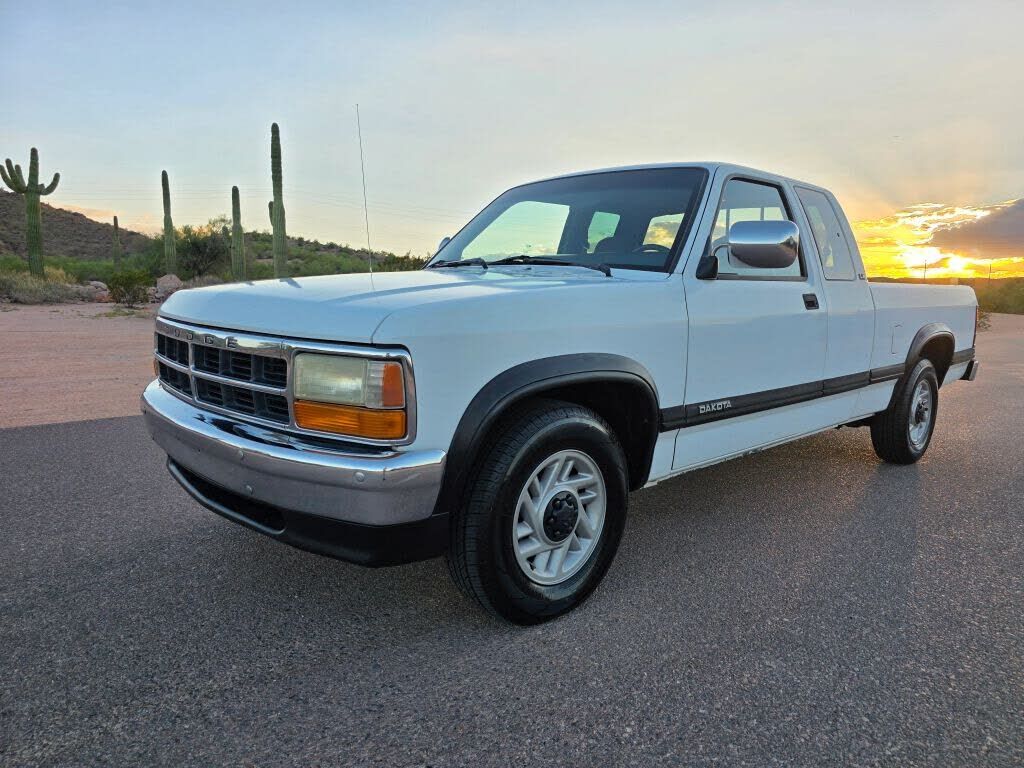 1993 DODGE Dakota