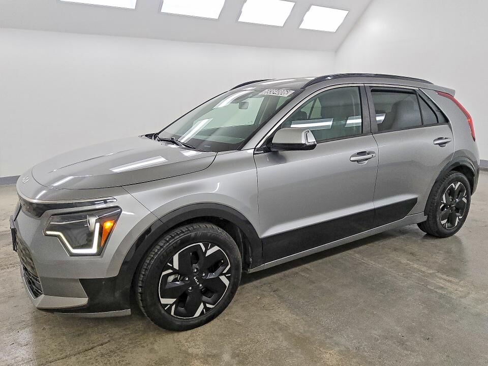2023 KIA Niro