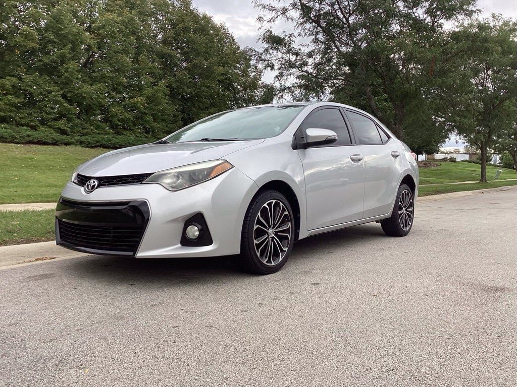 2016 TOYOTA Corolla