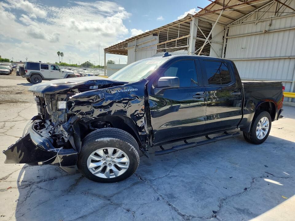 2025 CHEVROLET Silverado
