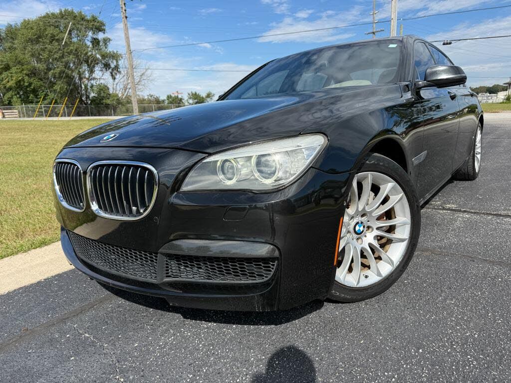 2013 BMW 740Li