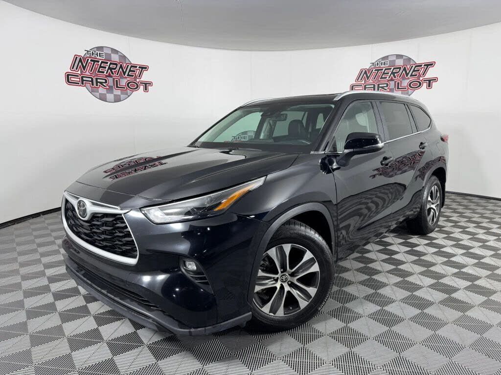 2023 TOYOTA Highlander
