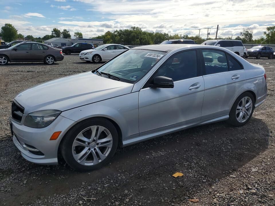 2011 MERCEDES-BENZ C-Class
