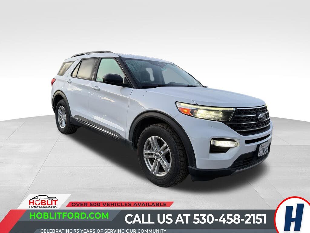 2021 FORD Explorer