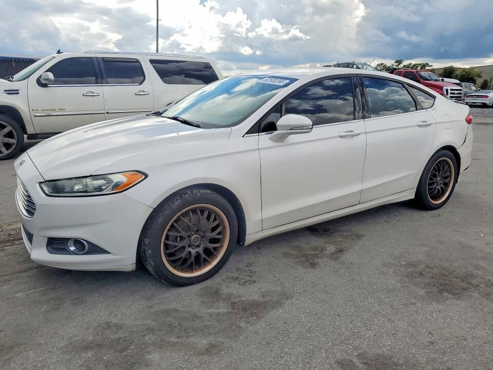 2013 FORD Fusion