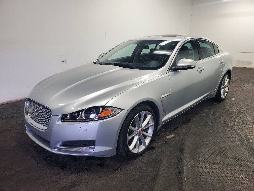 2015 JAGUAR XF