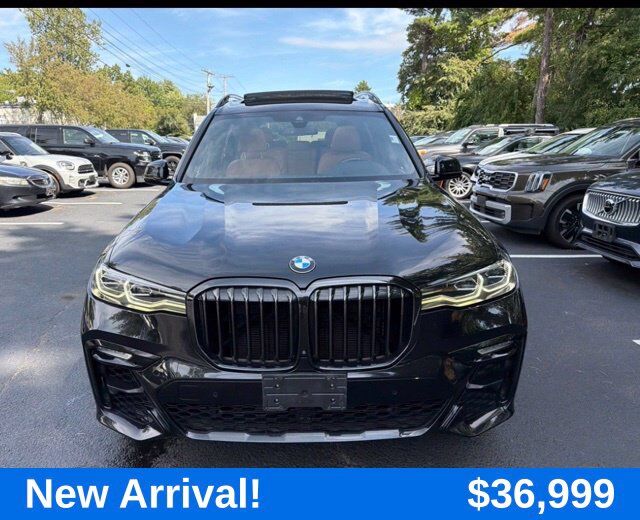 2022 BMW X7