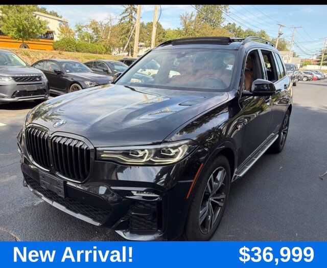 2022 BMW X7