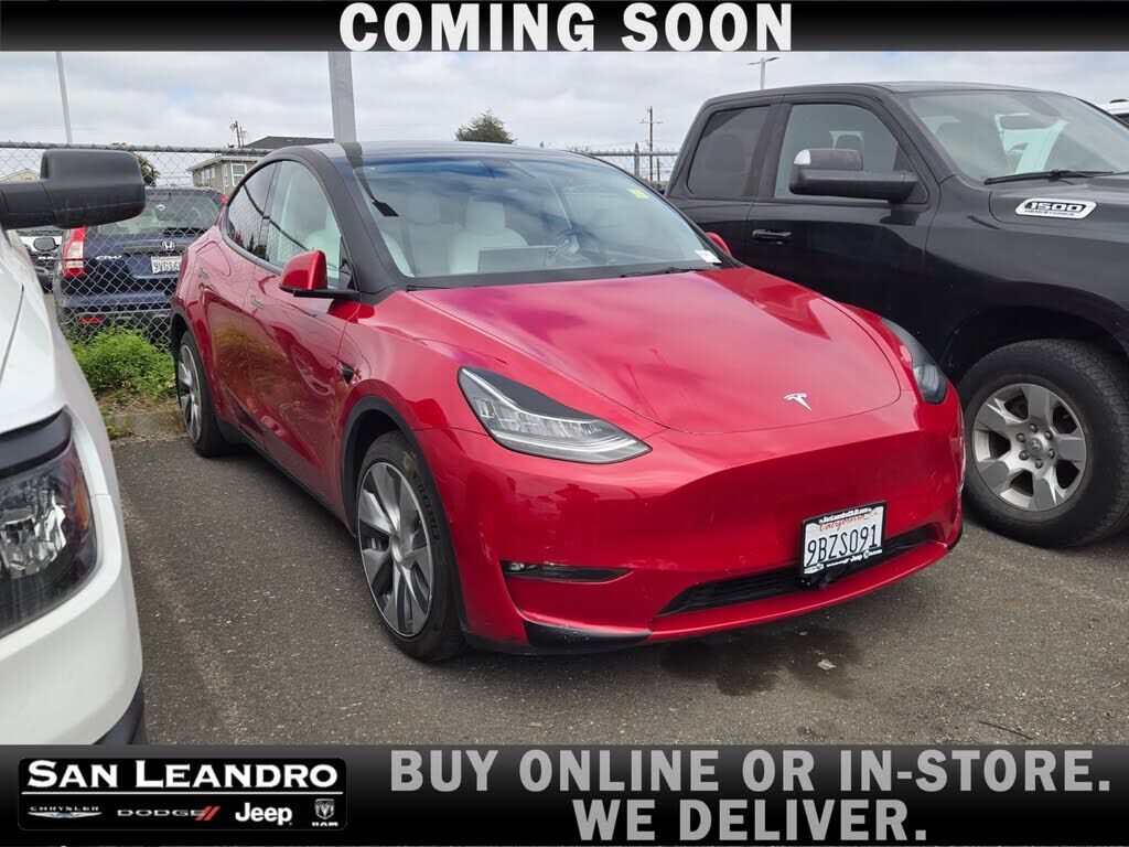 2022 TESLA Model Y