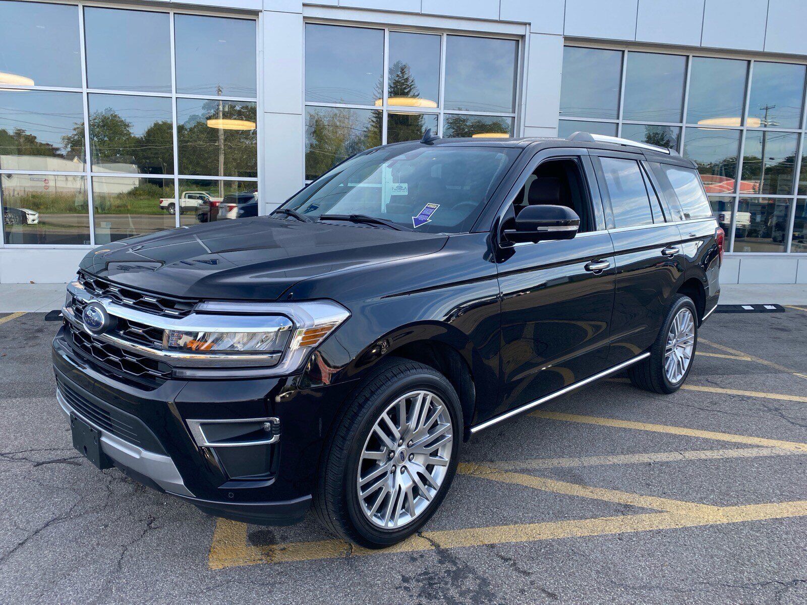 2024 FORD Expedition