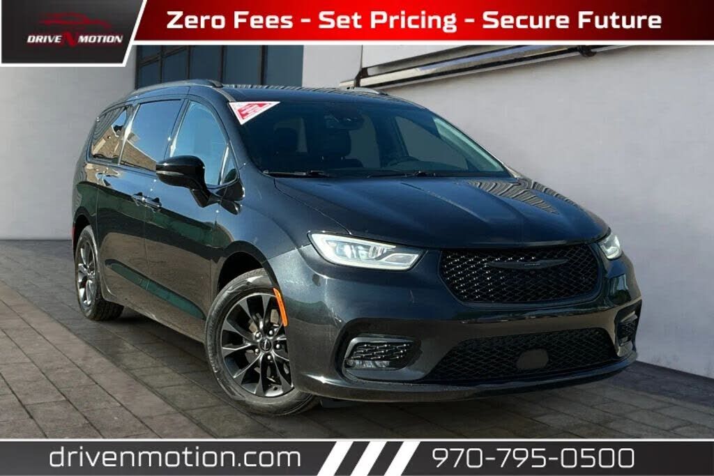2021 CHRYSLER Pacifica