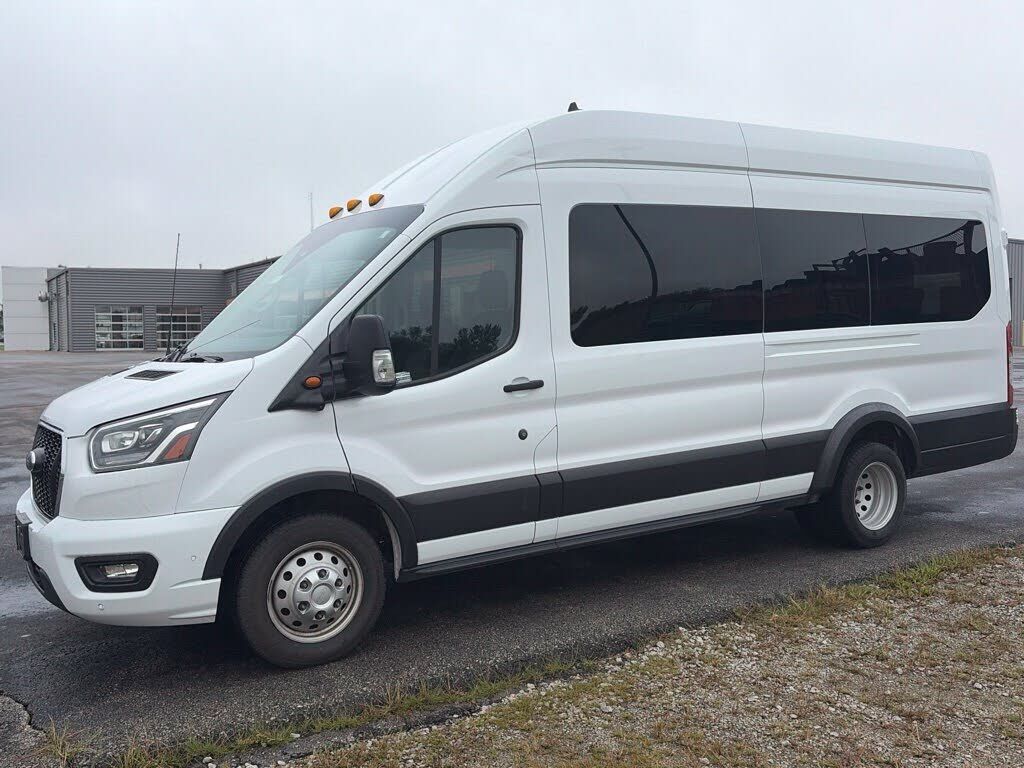 2023 FORD Transit