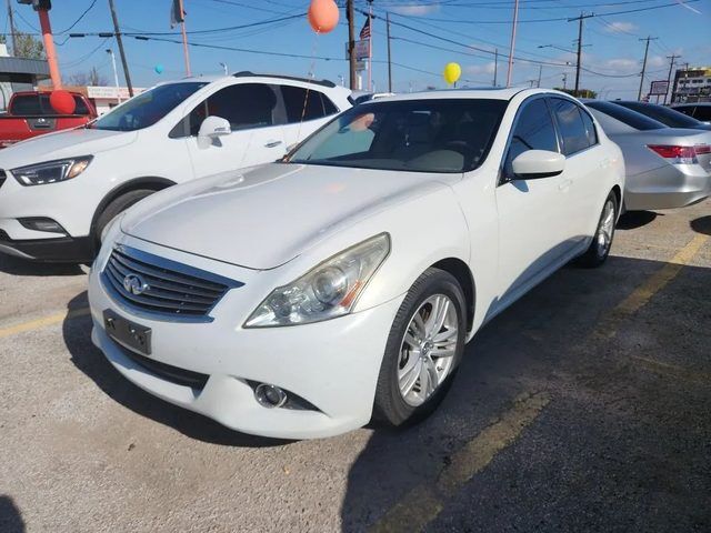2011 INFINITI G25