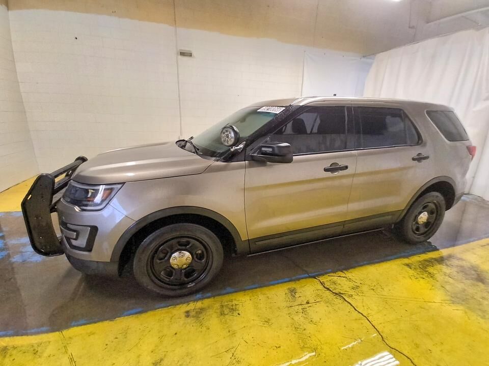 2017 FORD Explorer