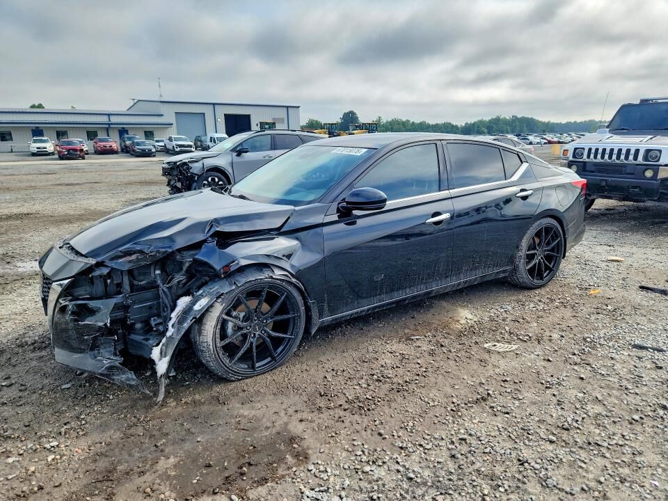 2020 NISSAN Altima