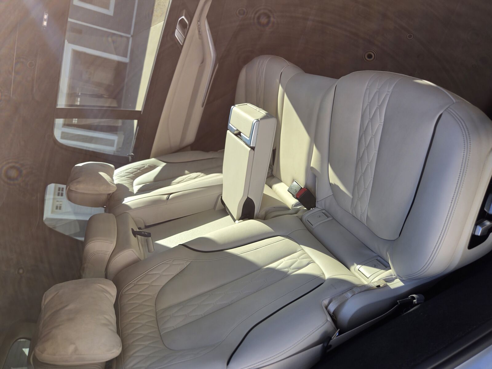 2022 BMW X7