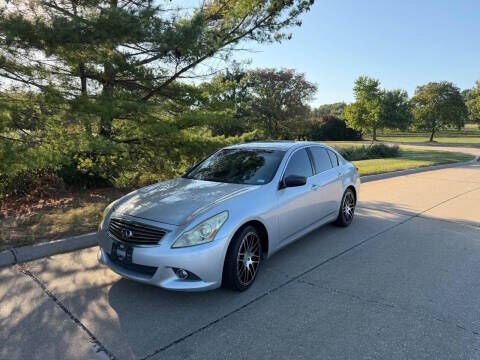 2013 INFINITI G37