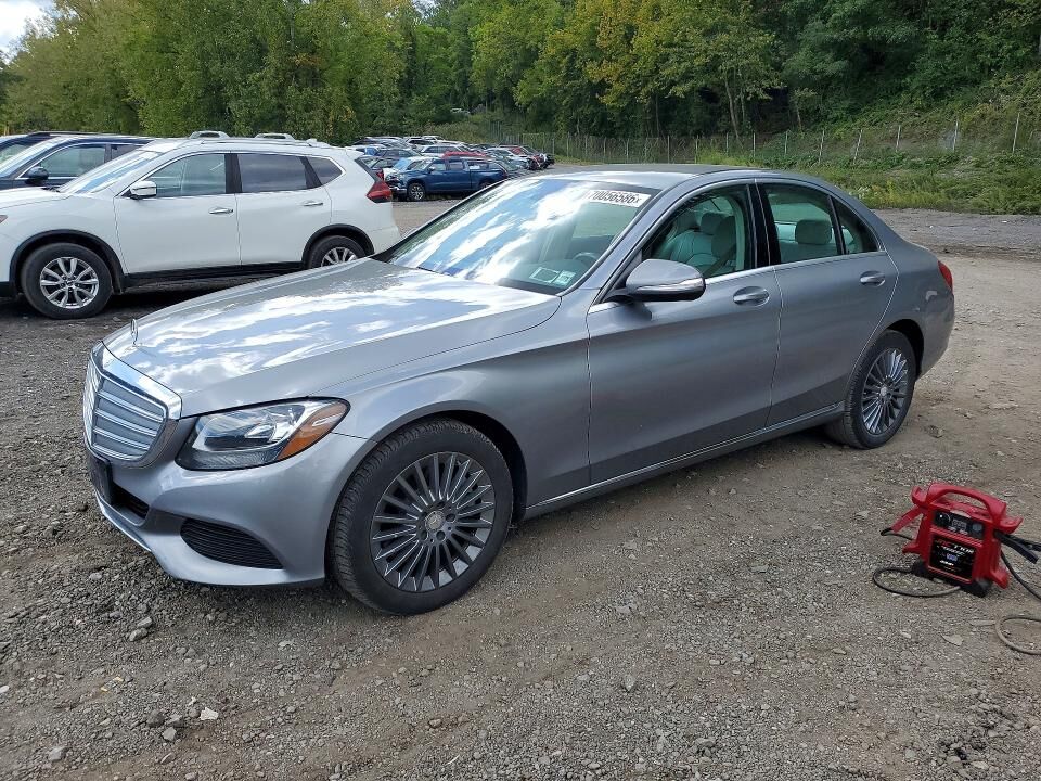 2015 MERCEDES-BENZ C-Class