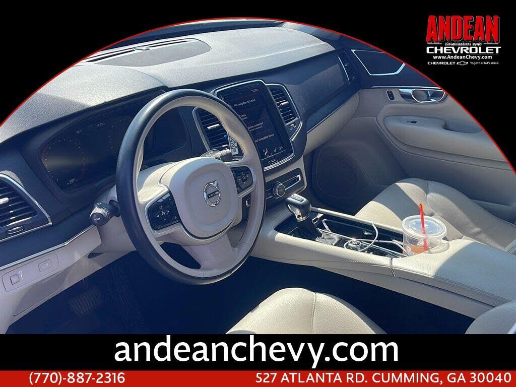 2020 VOLVO XC90