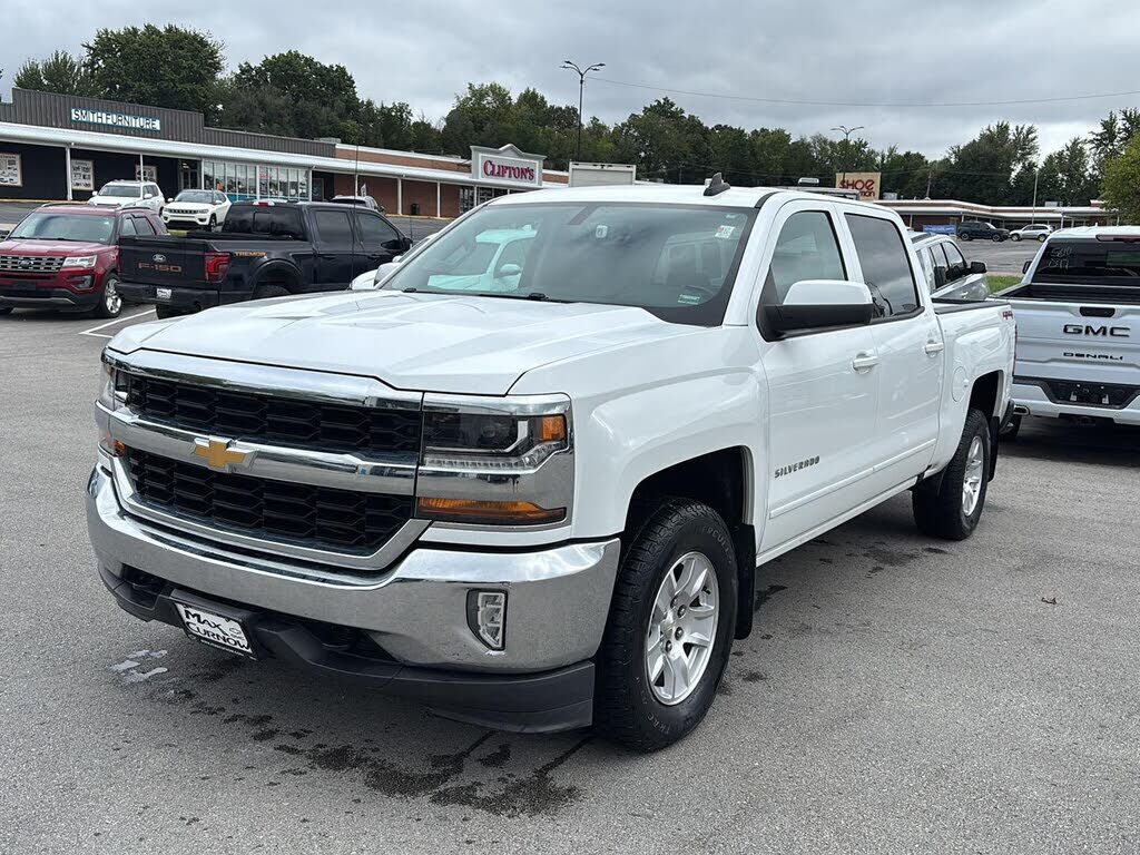 2017 CHEVROLET Silverado
