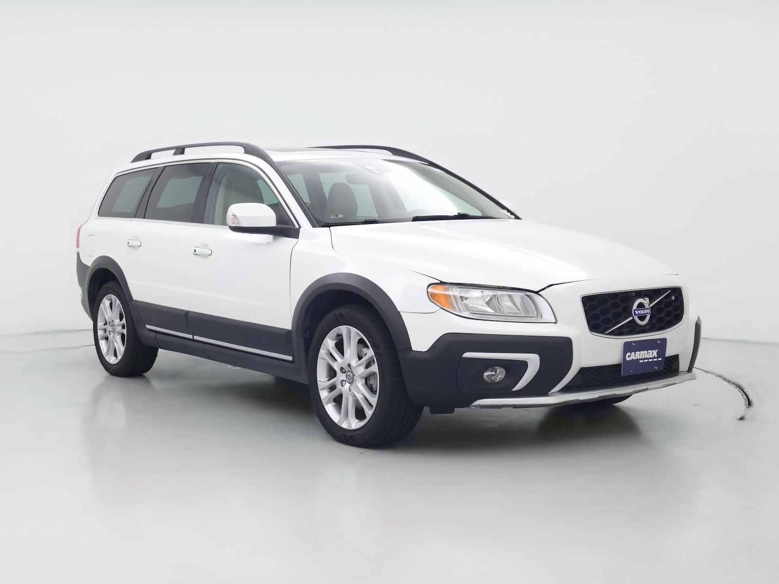 2016 VOLVO XC70