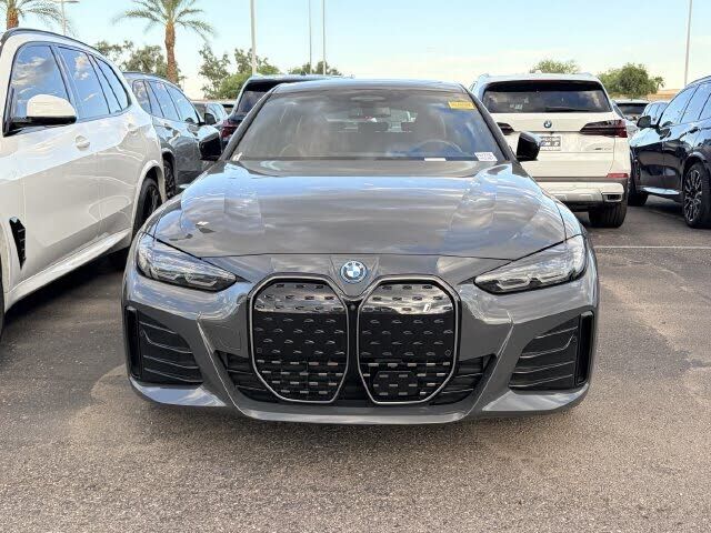 2024 BMW i4