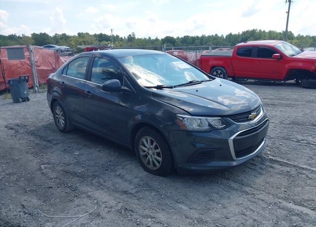 2017 CHEVROLET Sonic