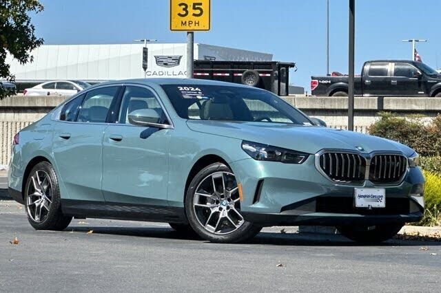 2024 BMW i5