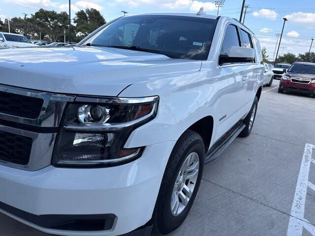2017 CHEVROLET Tahoe
