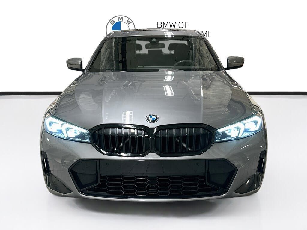 2024 BMW 330i