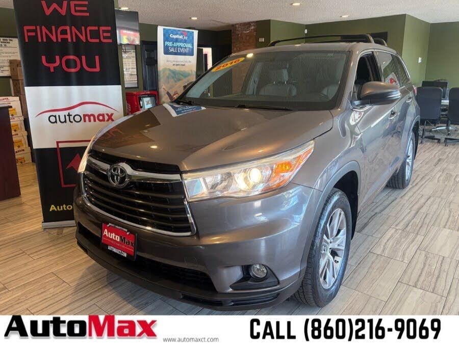 2016 TOYOTA Highlander