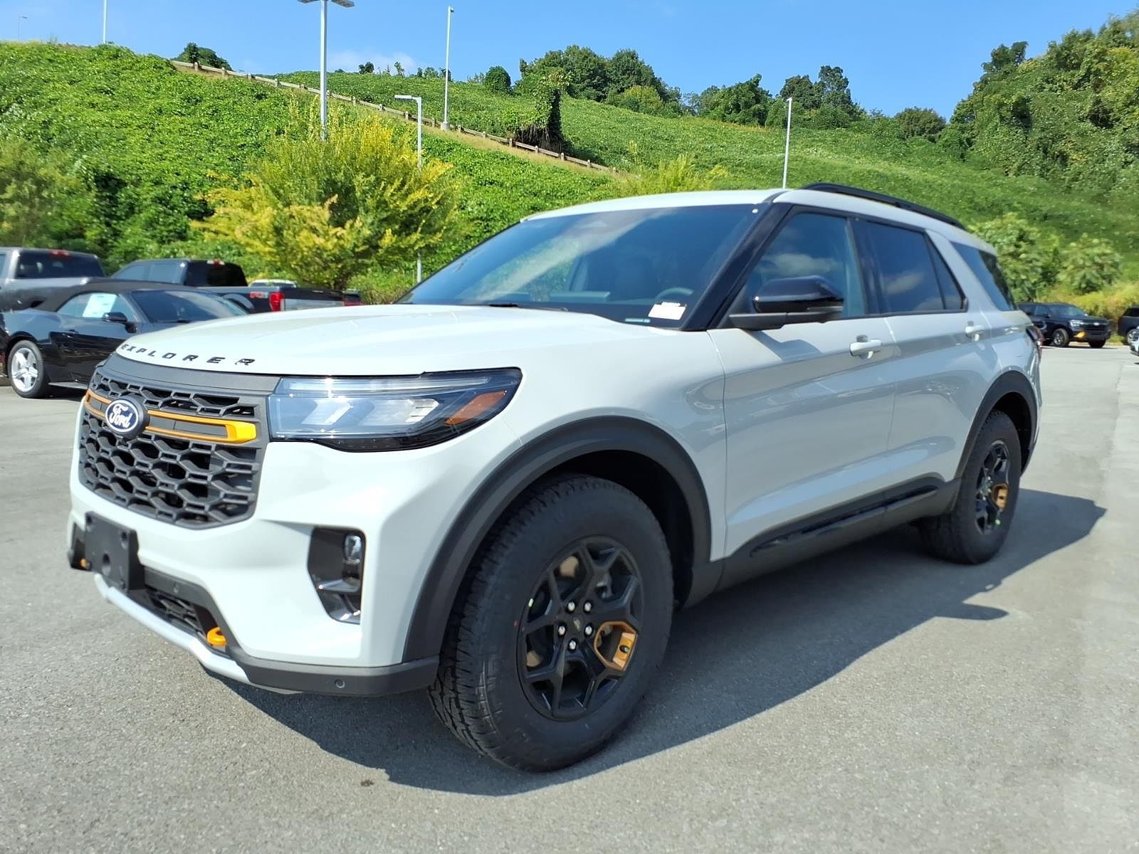 2027 FORD Explorer