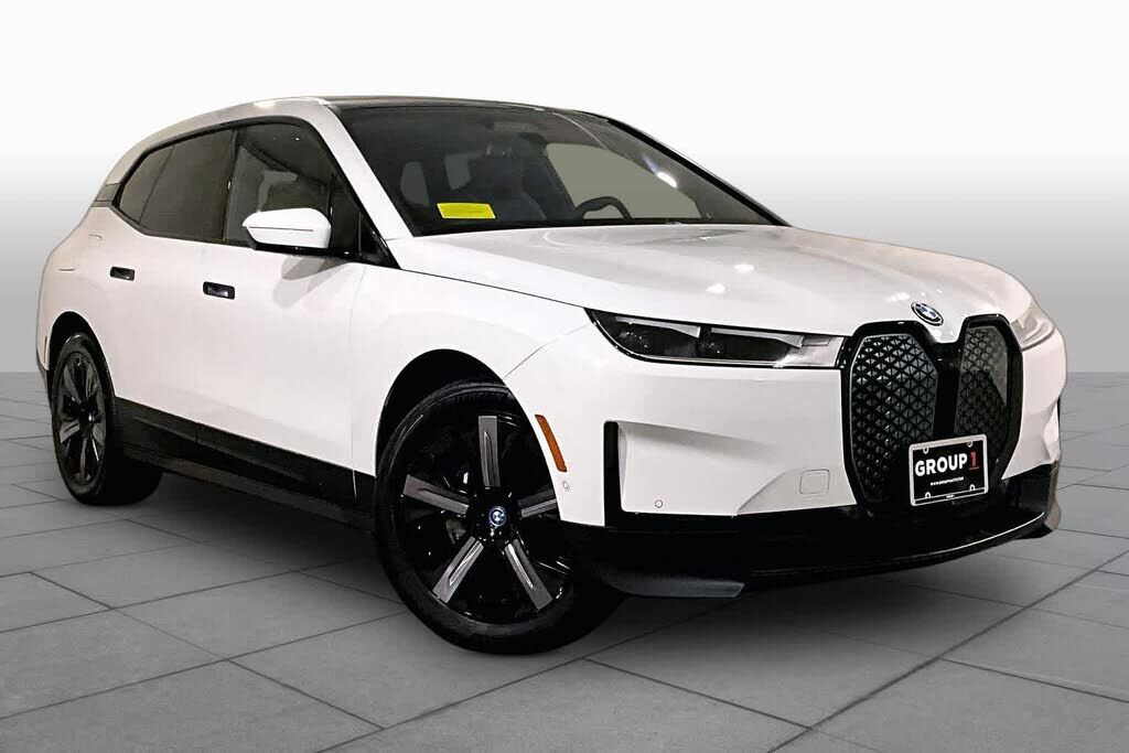 2024 BMW iX