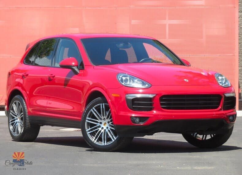 2016 PORSCHE Cayenne