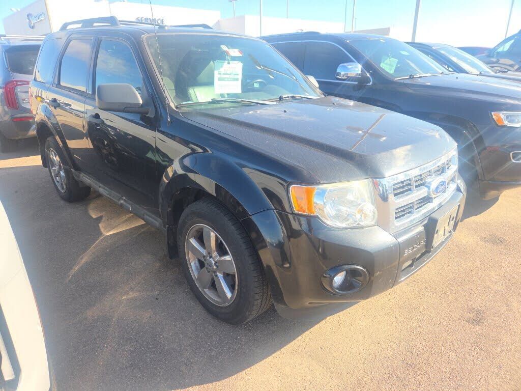 2011 FORD Escape