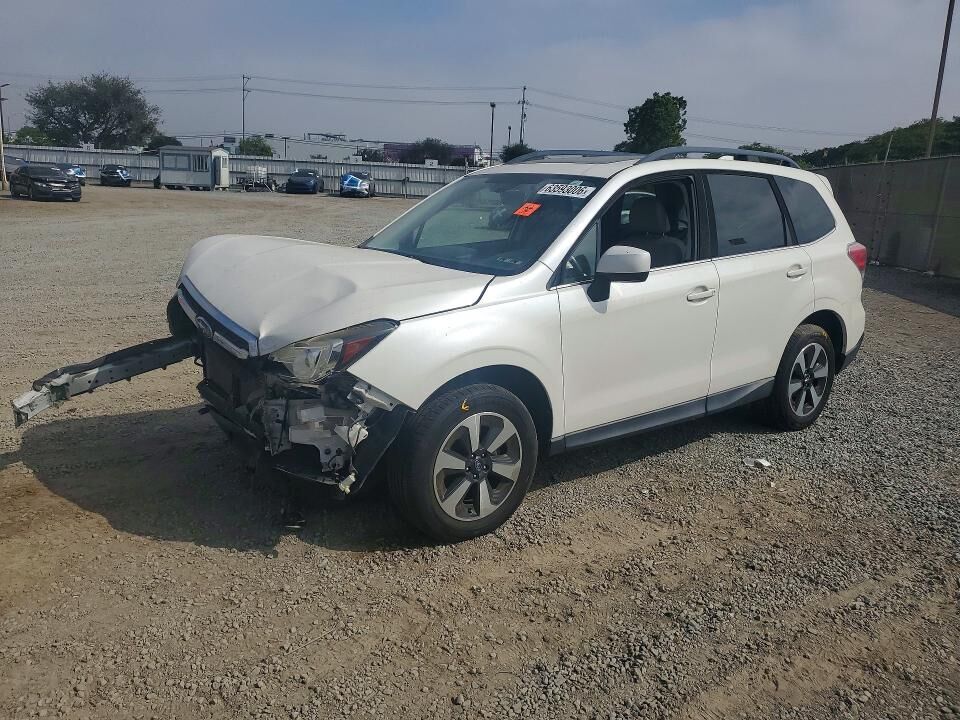 2018 SUBARU Forester