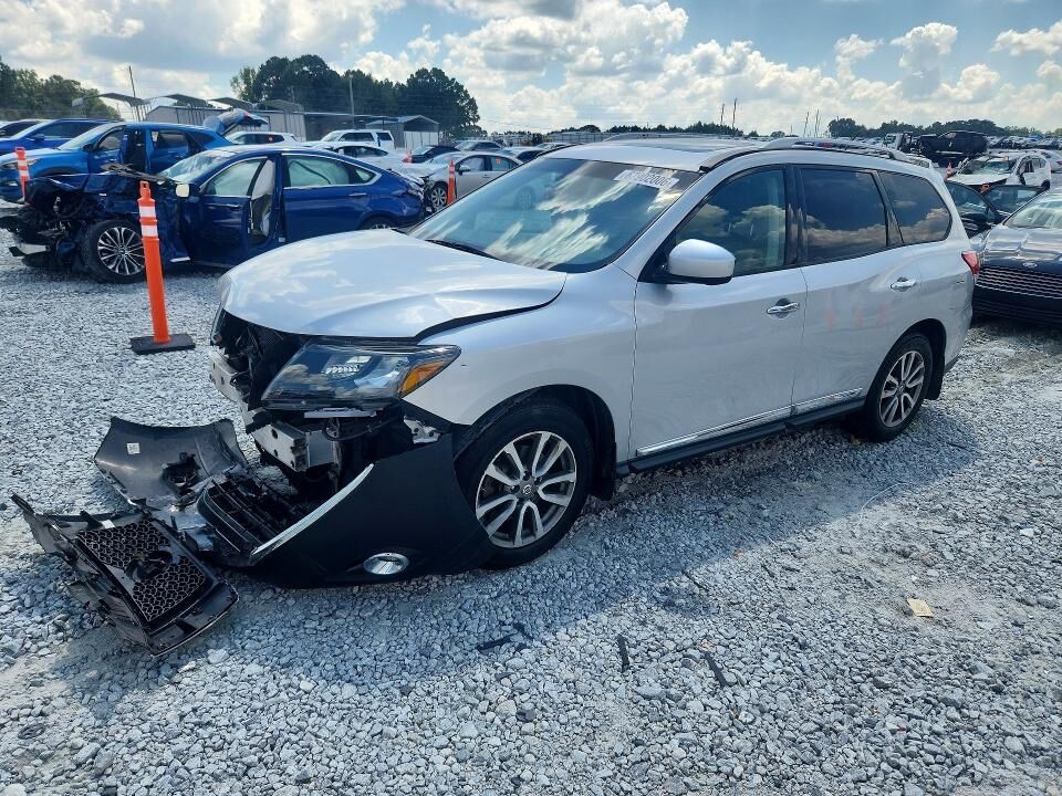 2015 NISSAN Pathfinder