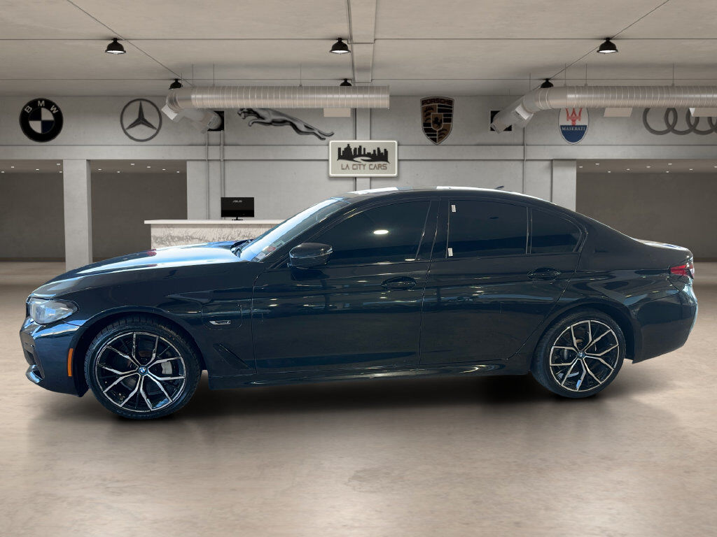 2022 BMW 530e