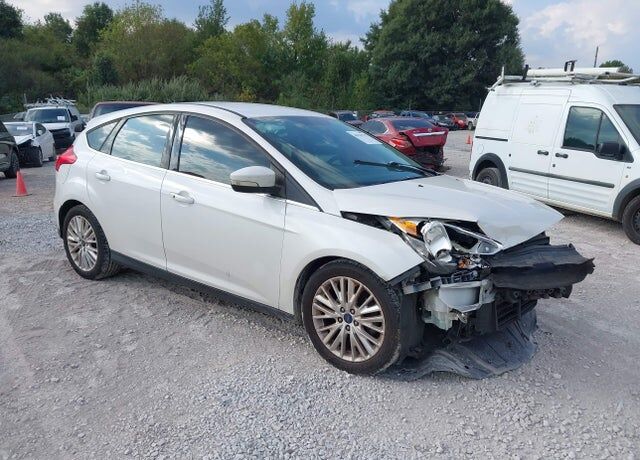 2016 FORD Focus