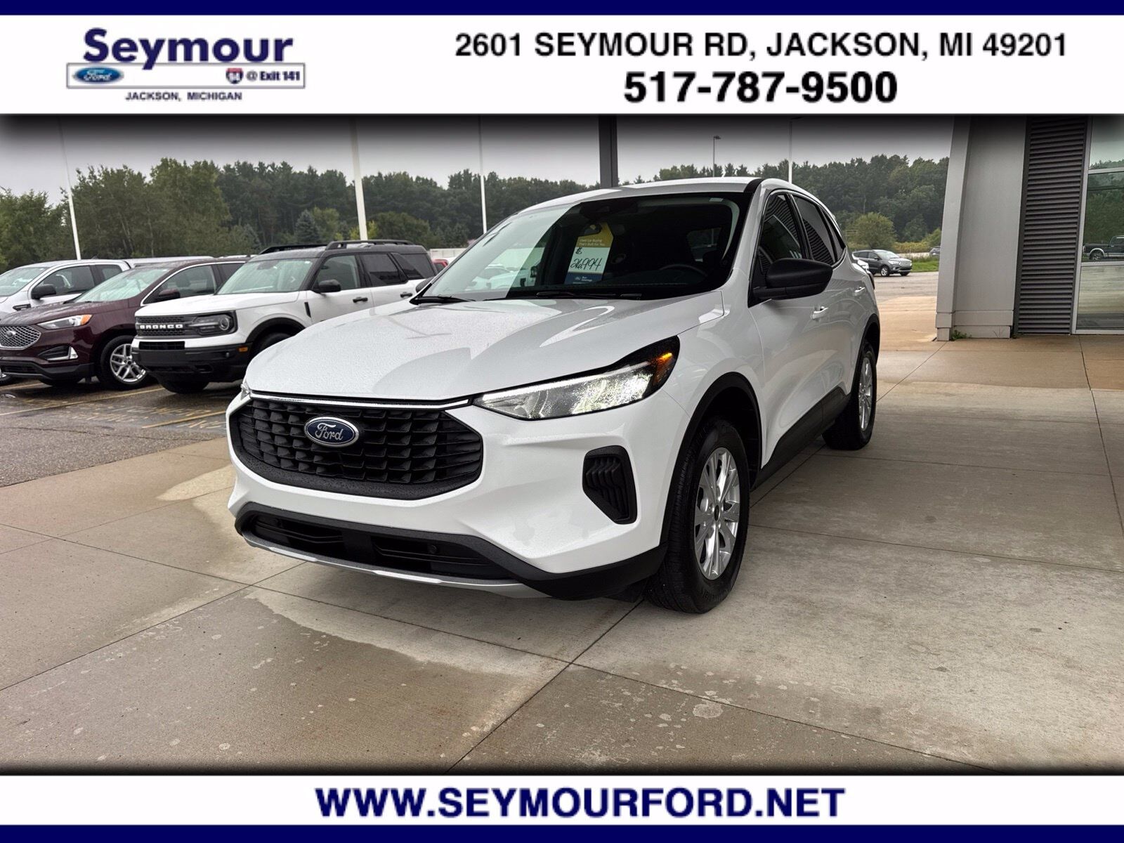 2024 FORD Escape