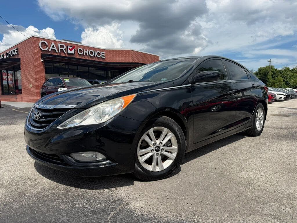 2013 HYUNDAI Sonata