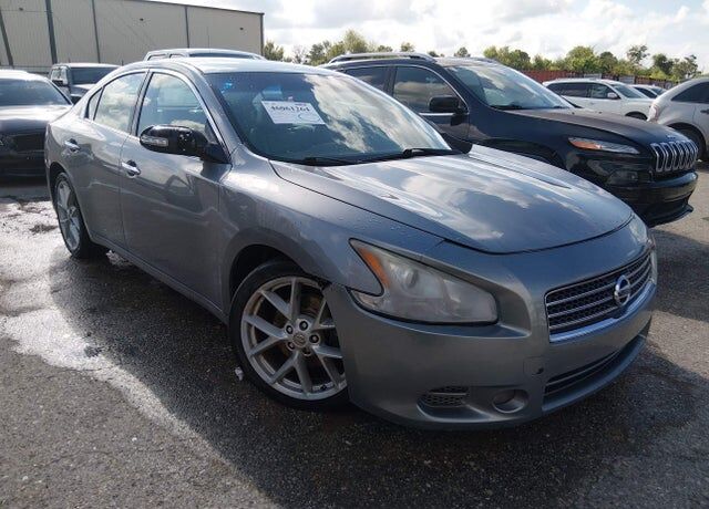 2009 NISSAN Maxima