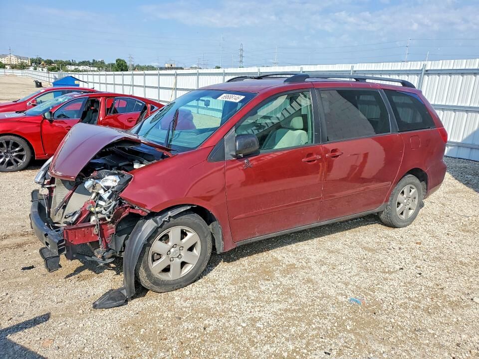 2009 TOYOTA Sienna