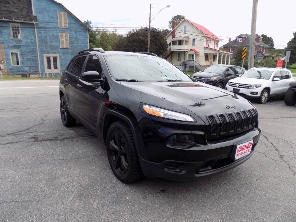 2017 JEEP Cherokee