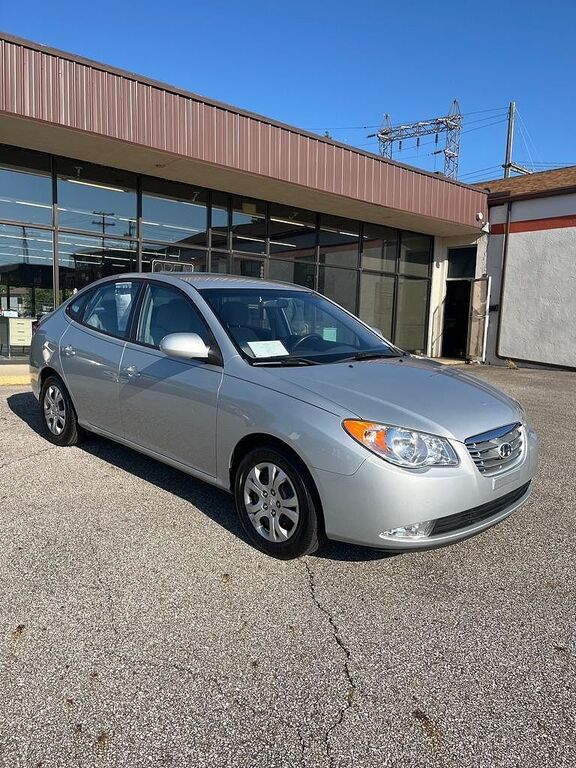 2010 HYUNDAI Elantra
