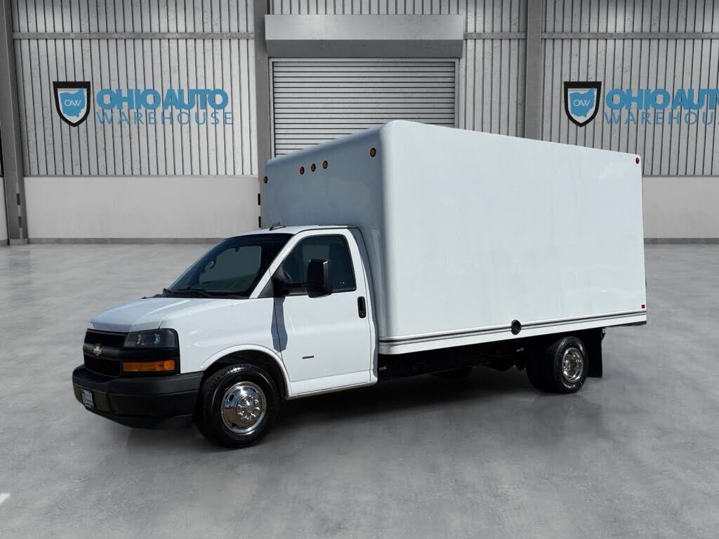 2019 CHEVROLET Express