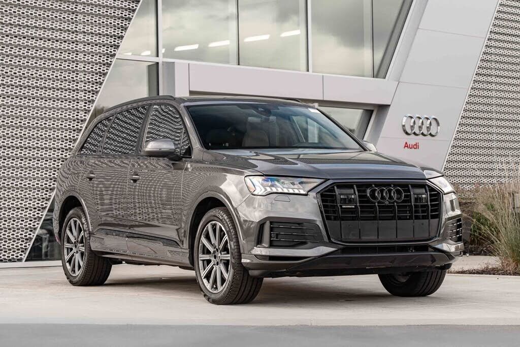 2023 AUDI Q7