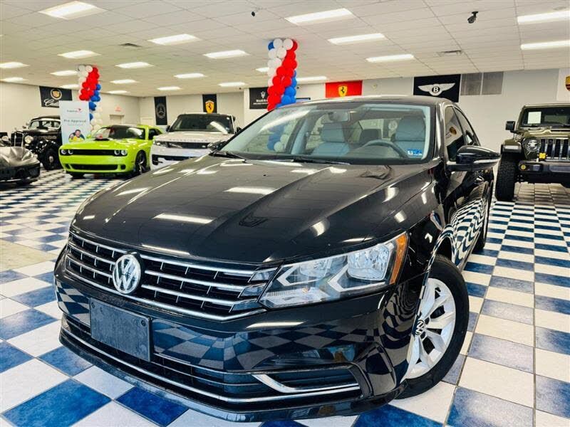 2018 VOLKSWAGEN Passat