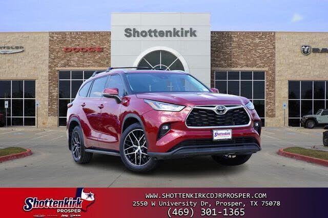 2021 TOYOTA Highlander